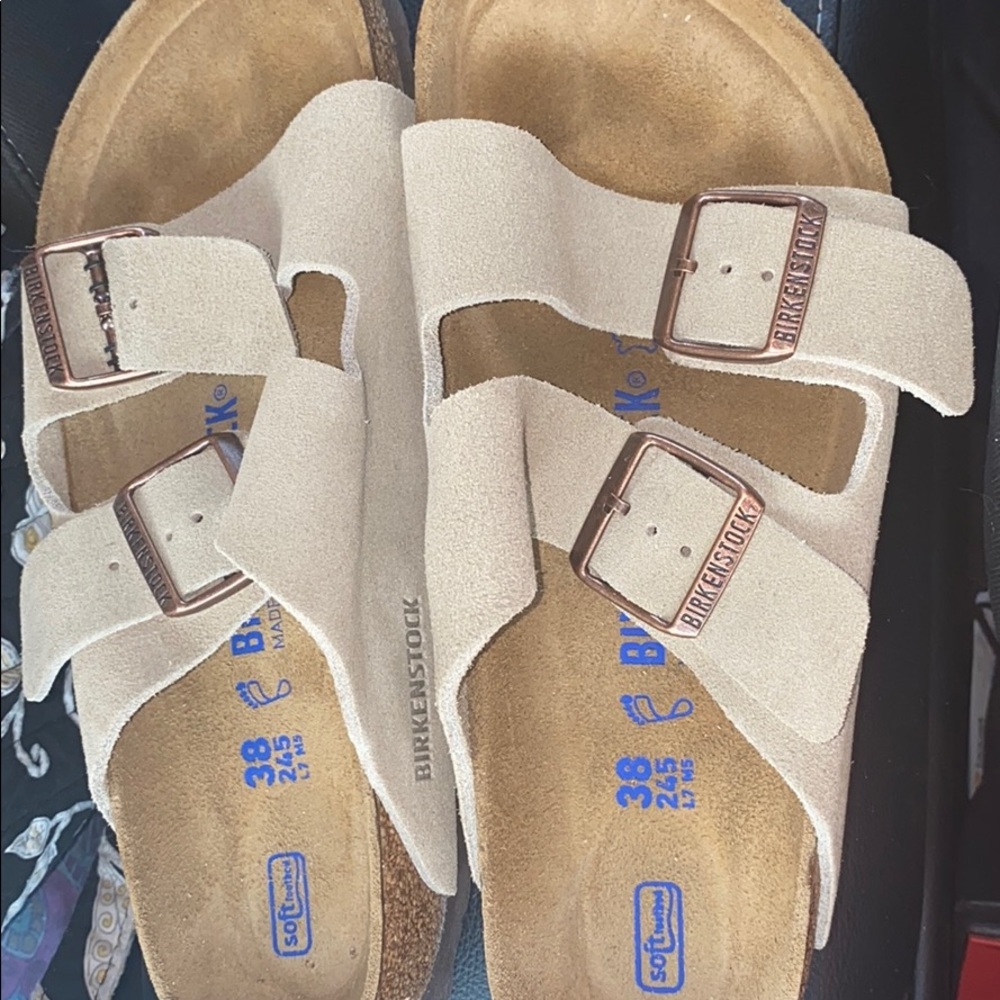 Birkenstocks size 38 (US 7-7.5)